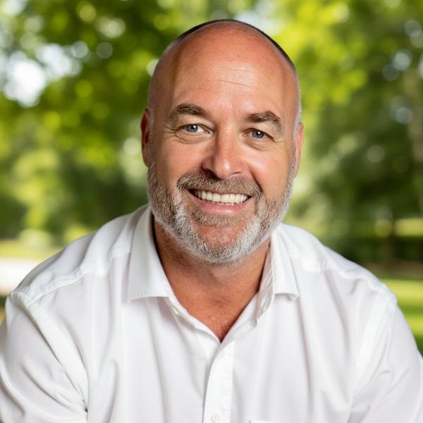 Shaun Asher, estate agent