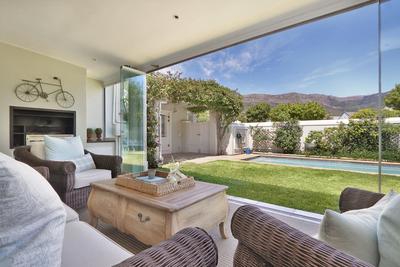 House For Sale in Steenberg Golf Estate, Cape Town